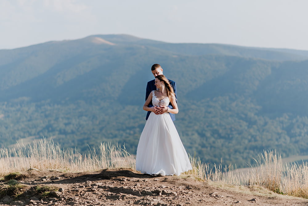 Sesja Ślubna Plenerowa w Bieszczadach fotograf na wesele